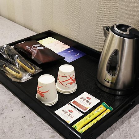 Mari Hotel Chungju Εξωτερικό φωτογραφία