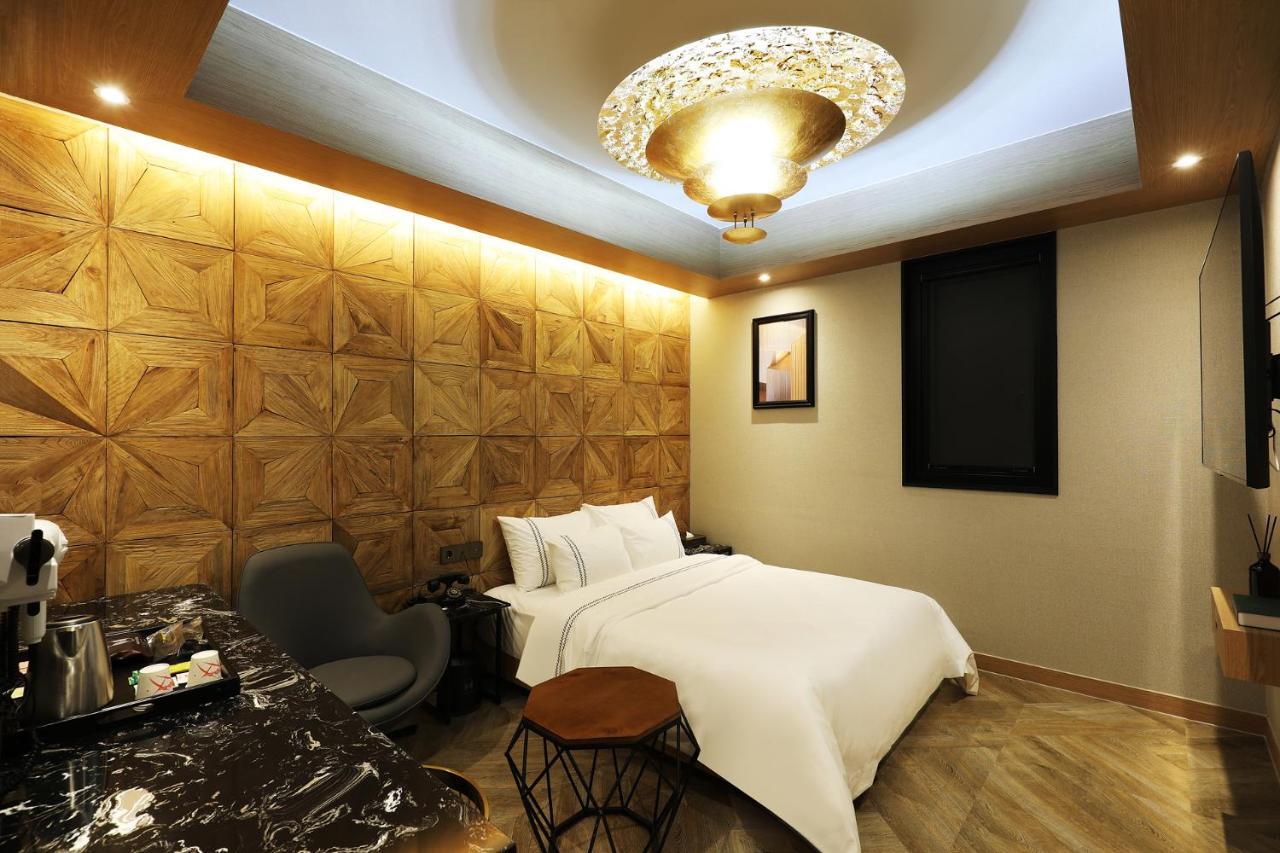 Mari Hotel Chungju Εξωτερικό φωτογραφία