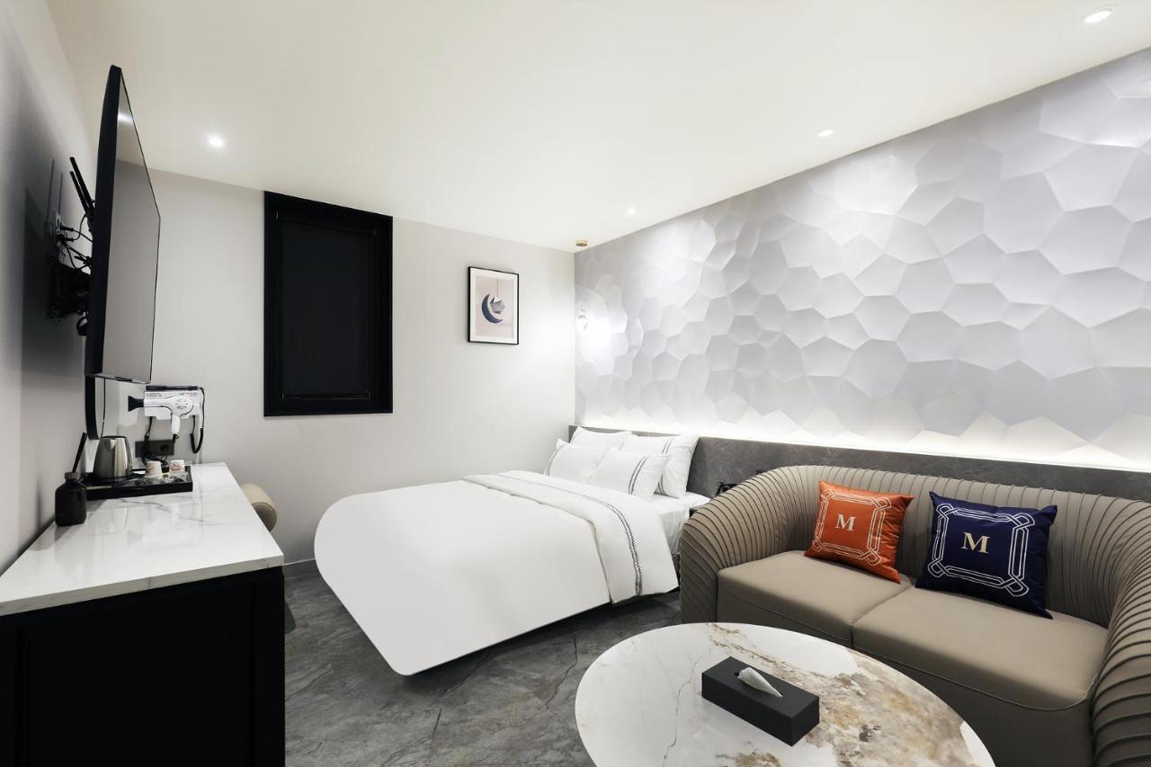 Mari Hotel Chungju Εξωτερικό φωτογραφία